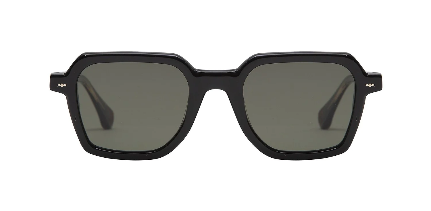 Okulary przeciwsłoneczne...