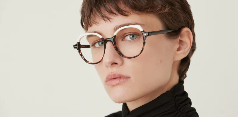 Oprawa okularowa GIGI Studios 6650/2 CORAL