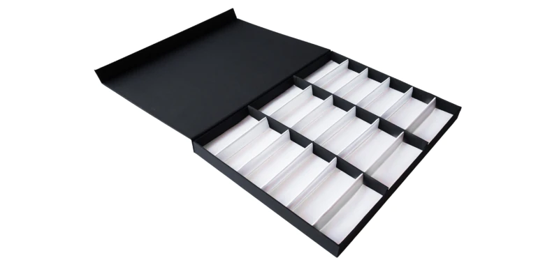 Kuweta Spark Eye na 18 szt.